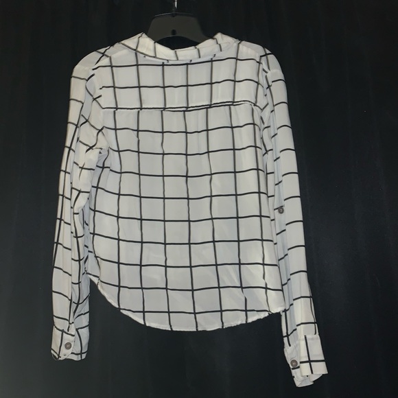 Grid Blouse - Picture 2 of 5